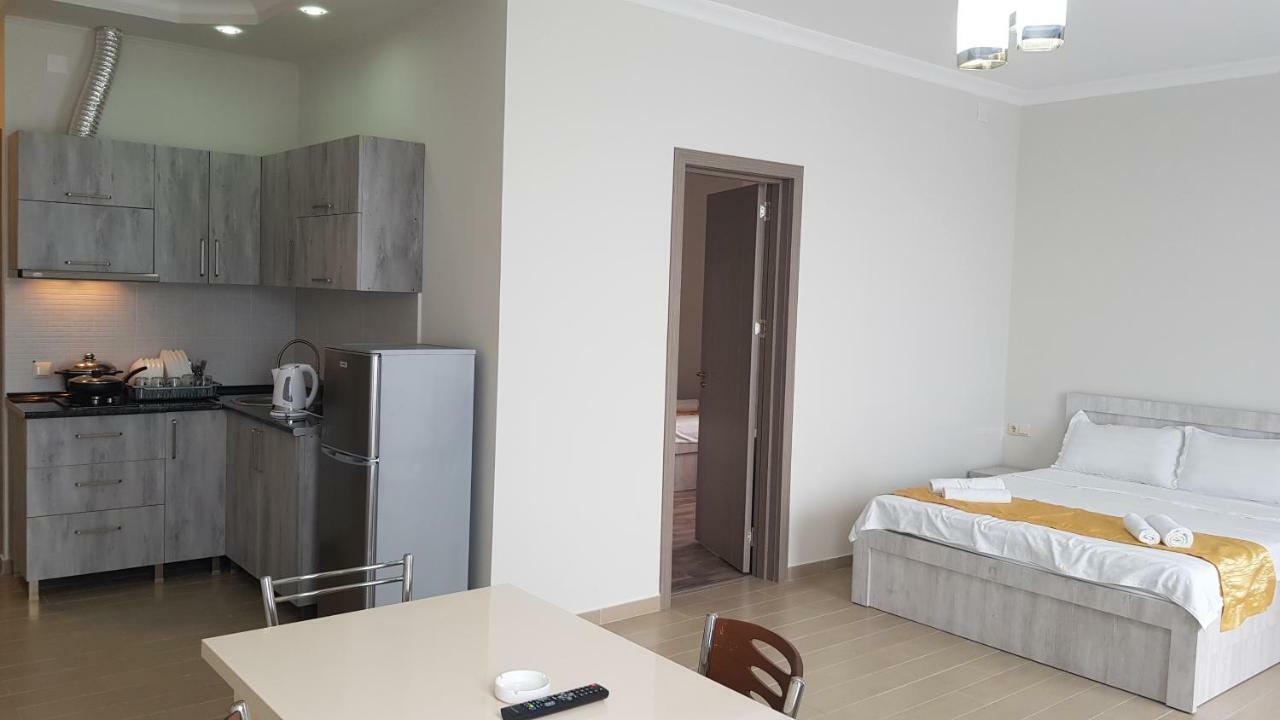 באטומי Nakashidze'S Apartments מראה חיצוני תמונה